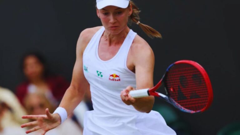 Elena Rybakina Storms Into Canadian Open Semifinals