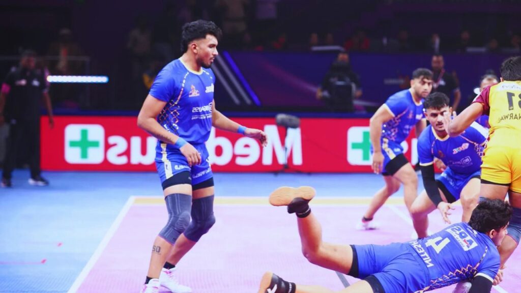 Pawan, Arjun Shine as Tamil Thalaivas Edge Telugu Titans 38-35 in Thrilling PKL Season 12 Opener